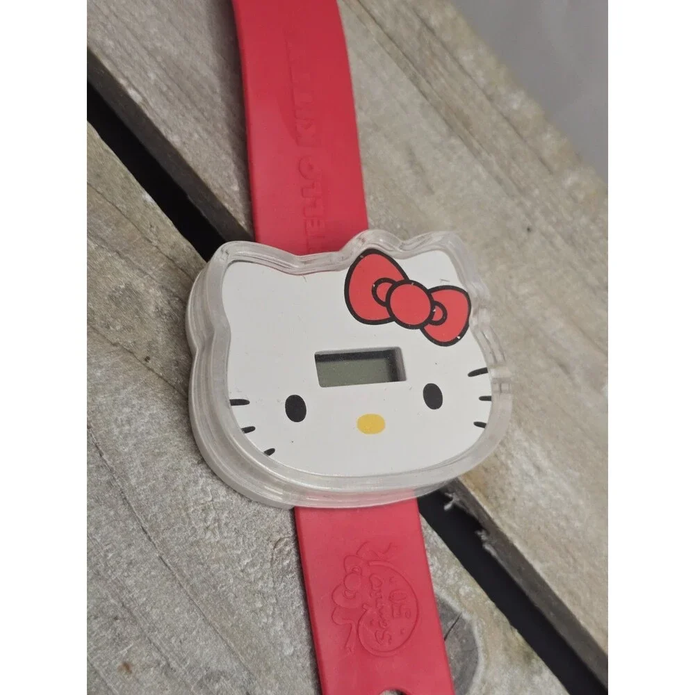 2010 Hello Kitty 50th Anniversary McDonald’s Digital Wristwatch Red Need Battery